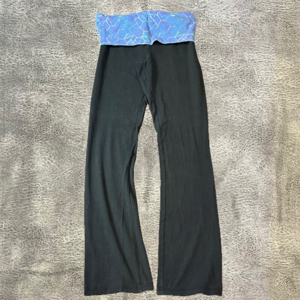 Black Foldover Flare Geometric Yoga Pants